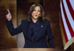 Esto es lo que verificamos del discurso de aceptación de Kamala Harris en la convención demócrata