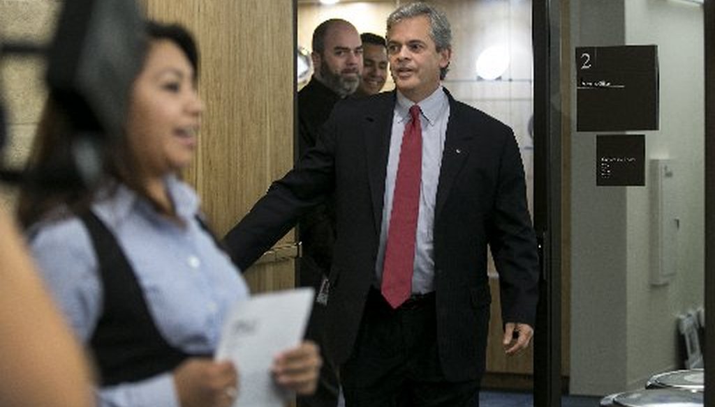 Austin Mayor Steve Adler, shown here in January 2016, made promises while seeking the city post. The Adler-O-Meter tracks progress on his promises (photo by Laura Skelding, Austin American-Statesman).